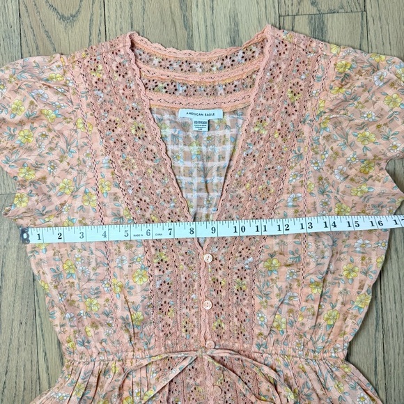 American Eagle Women’s Peplum Floral Top Size X-Small - Picture 10 of 13